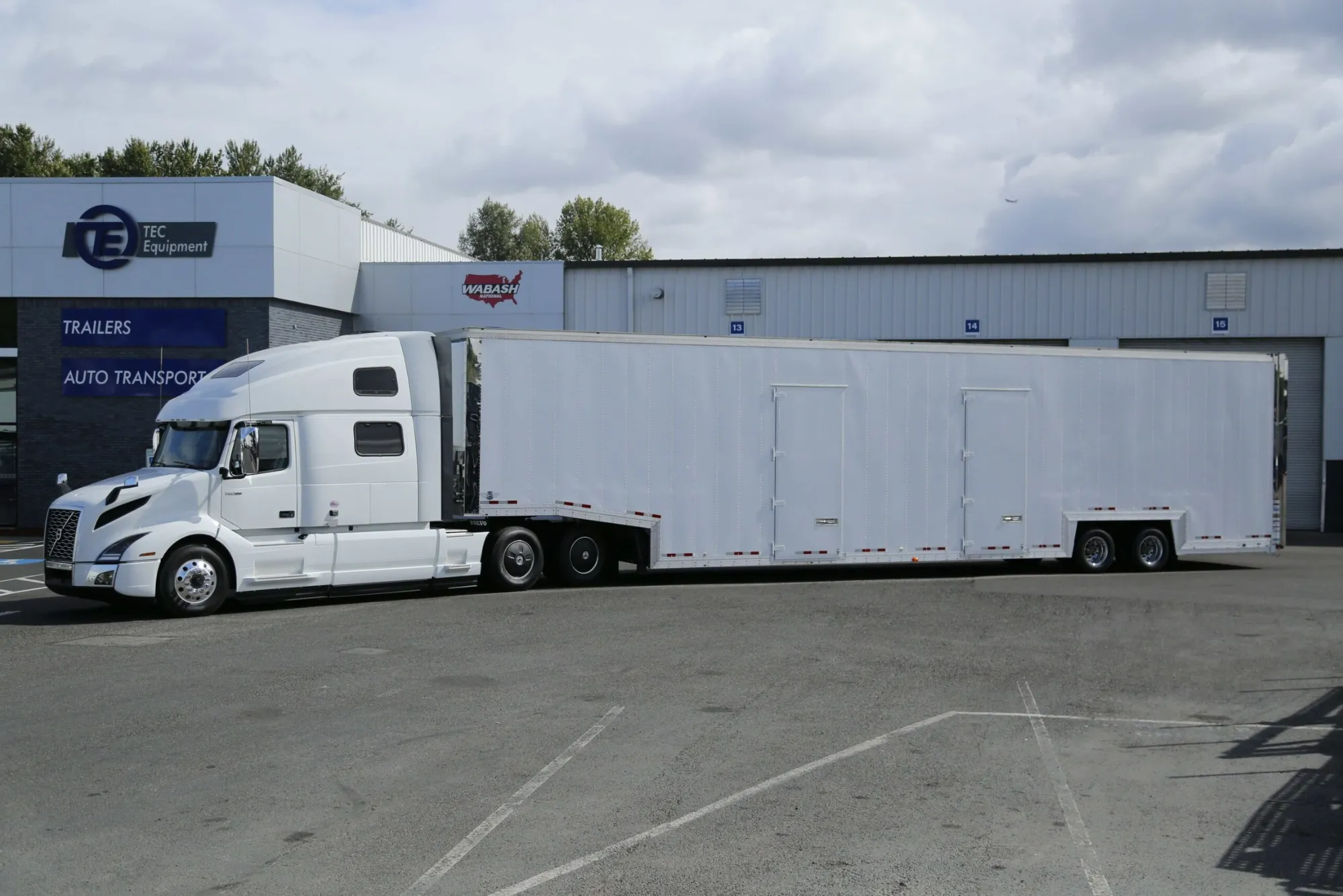 2023my Kentucky XL-12 67 Car Enclosed Trailers